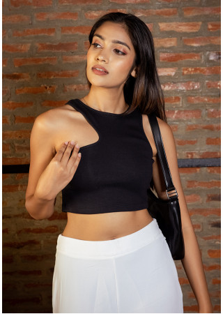 SOYA SHOULDER BLACK CUT OUT CROP TOP